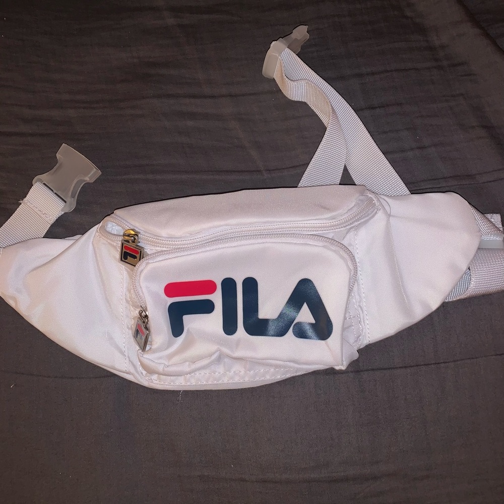 Fila Fanny pack white